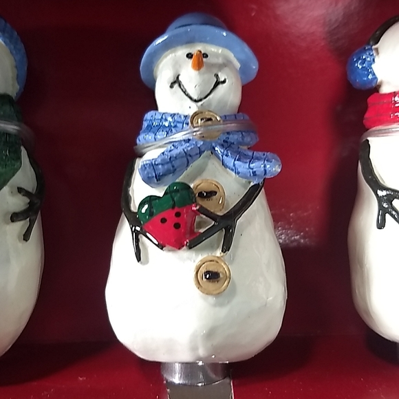 NWT St Nicholas Square "Button Up" 4 spreader set - Picture 12 of 13